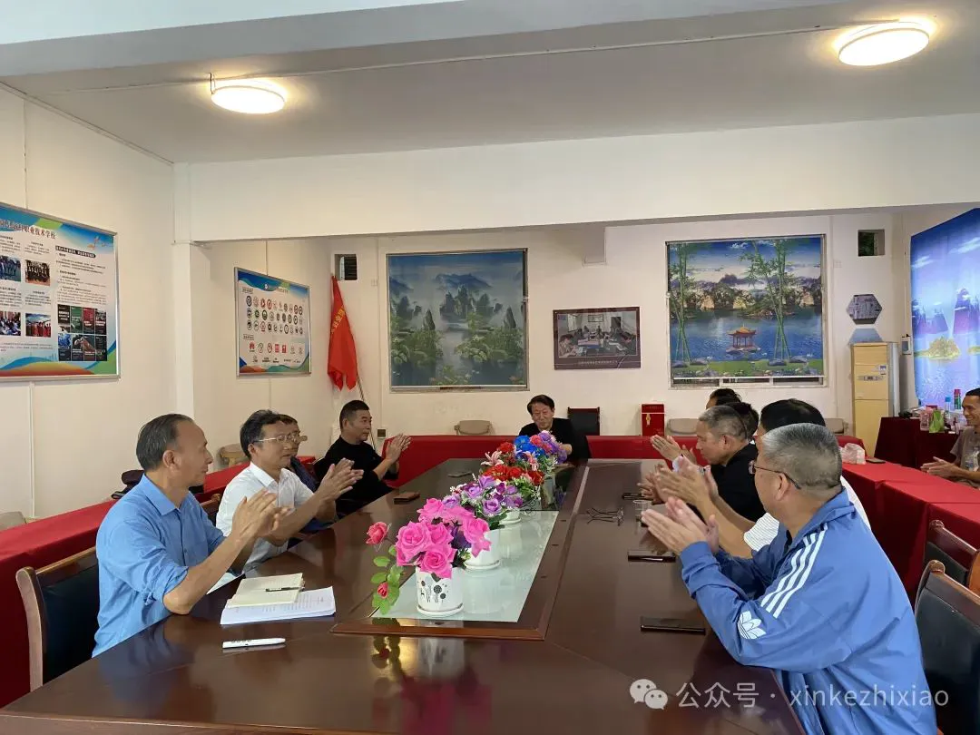 如何在快攻中合理分配场上位置?_0